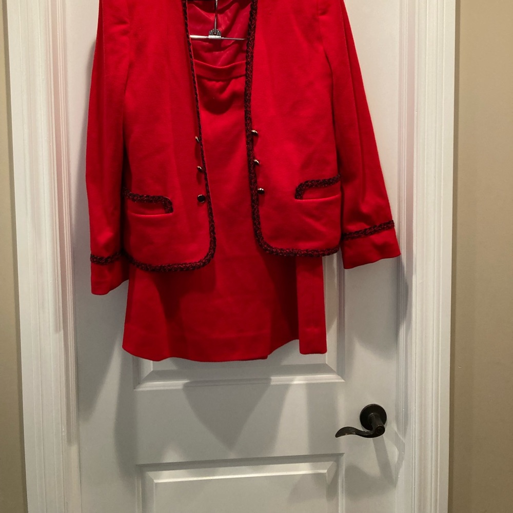 ❤️❤️ VTG Dalton Women’s 2 Pc Suit Wool Red Sz 16 Pull On Skirt